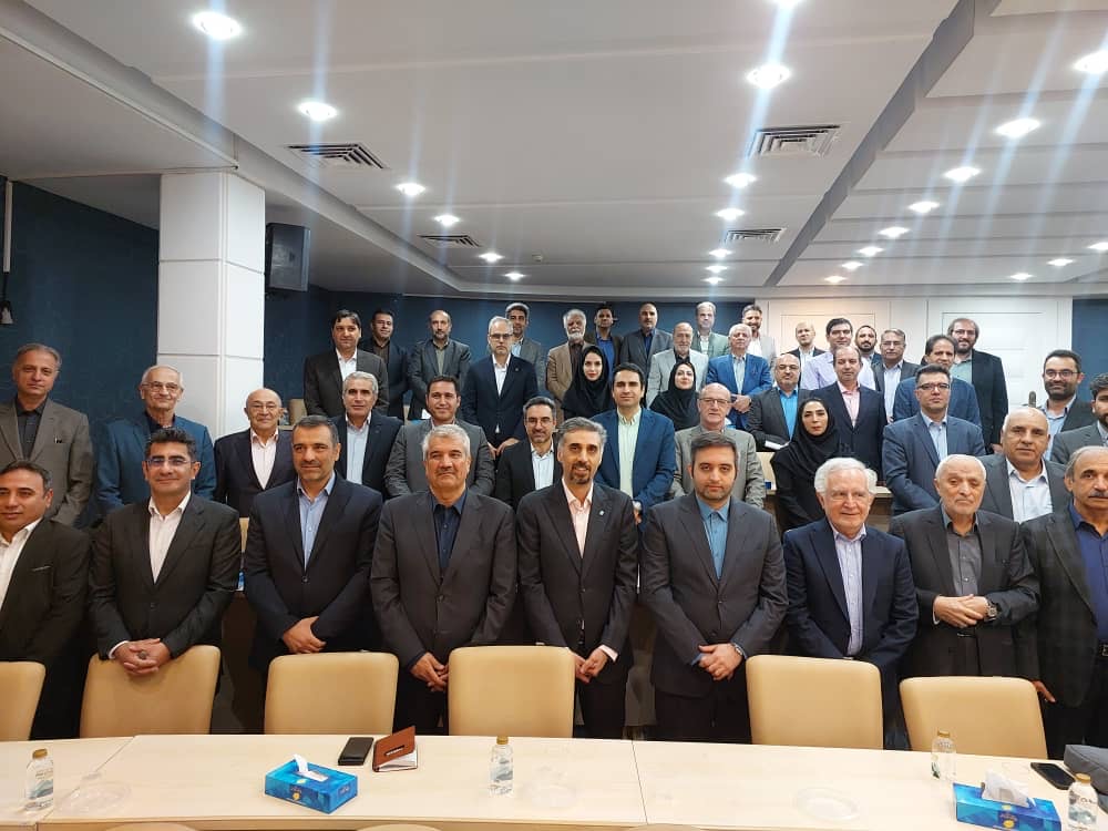 برگزاری مراسم آیین تکریم مدیران عامل شرکت‌های تابعه میدکو: ممرادکو و فروسیلیس